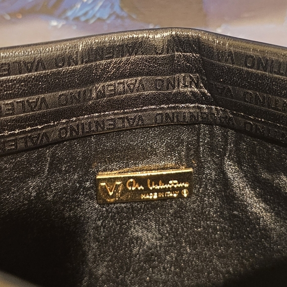 Mario Valentino blk clutch EUC - Picture 2 of 8